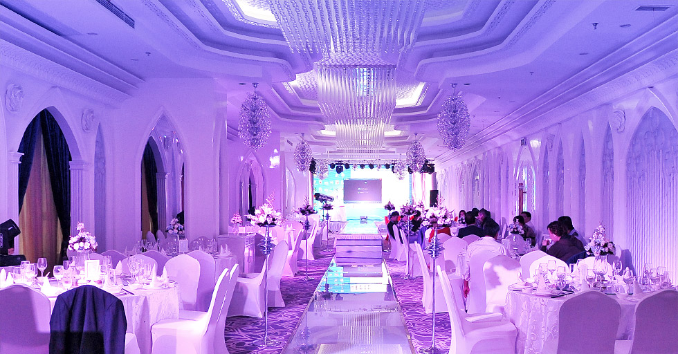 為何酒店前臺(tái)很漂亮，卻很少有人追